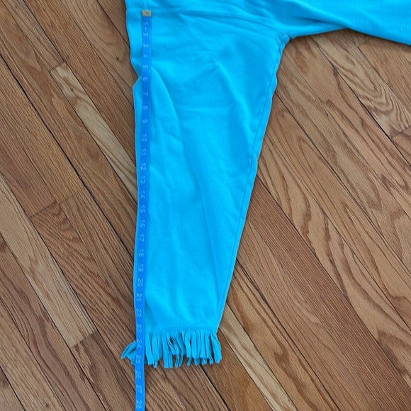 Sweatshirt beach coverup or just a great casual top - Picture 14 of 14